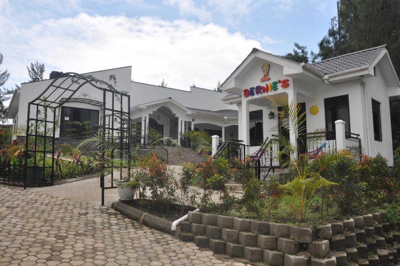 Home Bliss Hotel- Fort Portal Uganda Kültér fotó