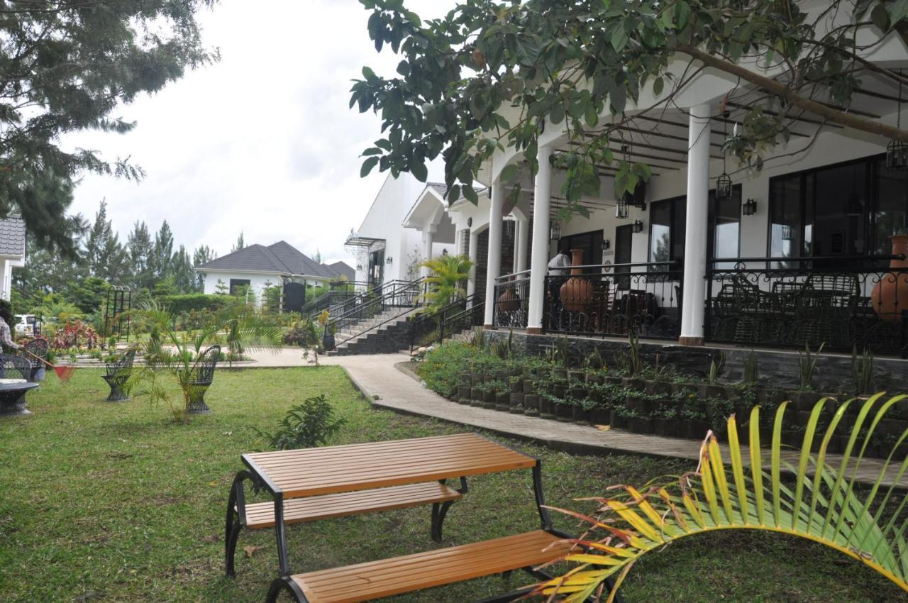 Home Bliss Hotel- Fort Portal Uganda Kültér fotó