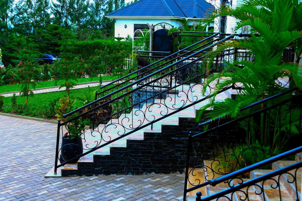 Home Bliss Hotel- Fort Portal Uganda Kültér fotó
